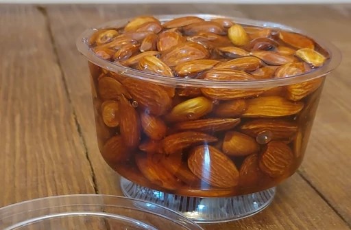 معجون  ( بادام درختی خارجی  + عسل ) 500 گرم